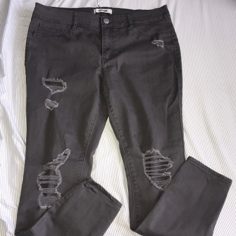 Grey roped jeans from Charlotte ruse never used